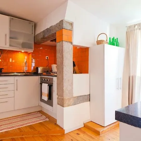 Glaring Tailor Made 2 Bedroom Apartamento Lisboa