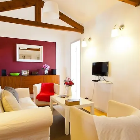 Glaring Tailor Made 2 Bedroom Apartamento *