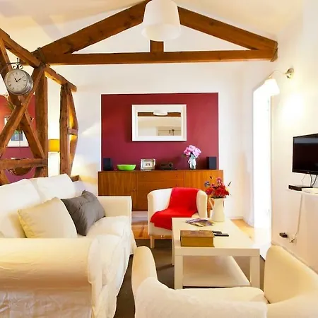 Glaring Tailor Made 2 Bedroom Apartamento Lisboa