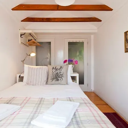 Glaring Tailor Made 2 Bedroom Apartment *
